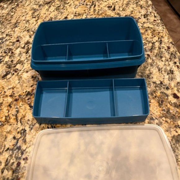 Vintage Tupperware Tuppercraft Blue stow and go container with insert and cover - Picture 3 of 8